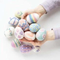 Sculpting With Wool Needle Felting Kit - Easter Egg Party