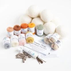 Sculpting With Wool Needle Felting Kit - Pumpkin Party -BEKA Shop FSS SWW 25d 05174.1692030832