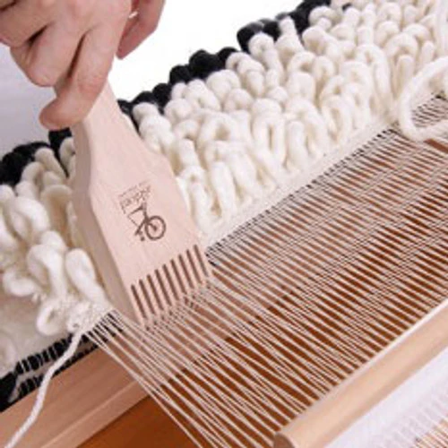 Ashford Tapestry Beater 5 Ashford Tapestry Beater - Image 3